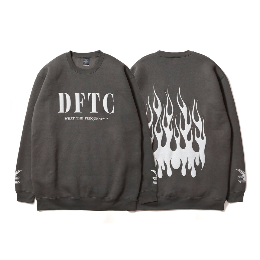 DETC Crewneck Sweat_Dark Gray＜注文期間：～11/22まで＞